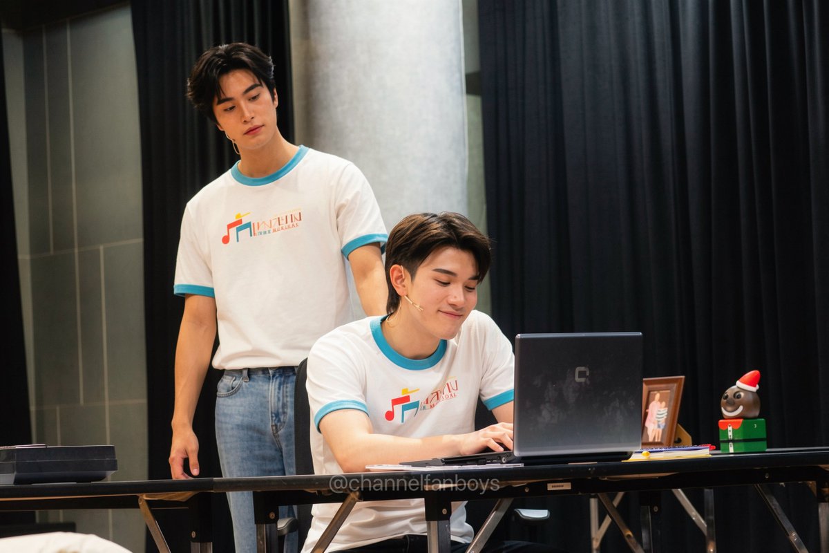channelfanboys's tweet photo. "เราคงคบกับมิวเป็นแฟนไม่ได้ 
แต่ก็ไม่ได้แปลว่าเราไม่ได้รักมิวนะ"

#รักแห่งสยามTheMusical
#GeminiFourth #เจมีไนน์โฟร์ท https://t.co/EWMXoLFUkG