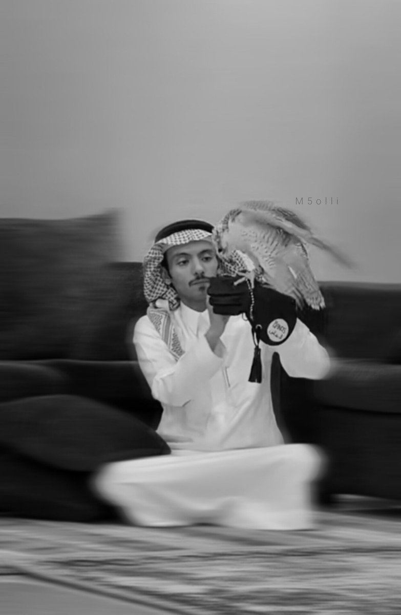 M5olli's tweet photo. يا زين شوفة فزّاع في يدين راعيه🤍🤍🤍🤍.

#دحام_الضحيك https://t.co/kjOUZWzJIq