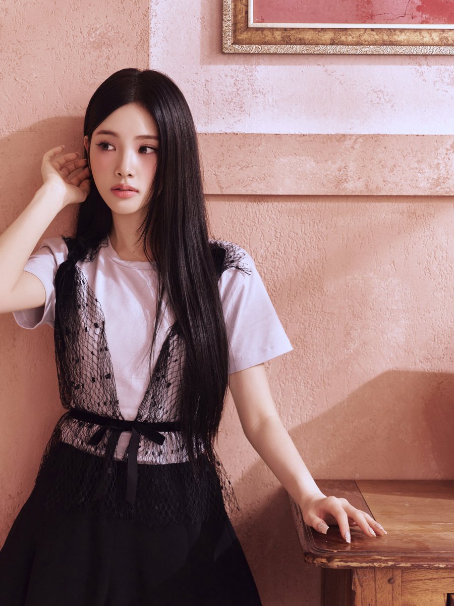 BabyDONTCry_BDC's tweet photo. [𝐑𝐞𝐩𝐥𝐚𝐲] 𝐂𝐨𝐧𝐜𝐞𝐩𝐭 𝐏𝐡𝐨𝐭𝐨 𝟐 #Yihyun

Baby DONT Cry Digital Single [Replay]
⇢ 2026.11.04 WED 6PM (KST)

#BabyDONTCry #BDC #베돈크 #이현
#Replay #BDC_Replay
#261104_6pmKST
#PNATION #피네이션 https://t.co/SsbaAAFjw5