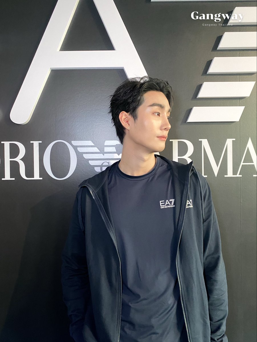 gangwayth's tweet photo. #GangwayExclusive ลุคสปอร์ตสุดหล่อของ 'ฟอส จิรัชพงศ์' #fforce_ ในงาน EA7 Training Class พร้อมเผยลุคเท่จาก Autumn/Winter 2026 Collection

FORCE WITH EA7 TRAINING CLASS

#EA7 #EmporioArmaniTH https://t.co/7Y2uYJ7fHe