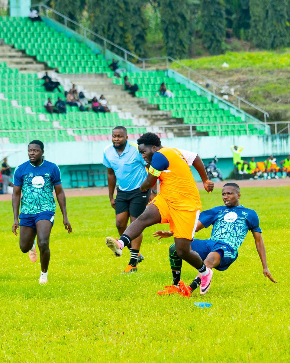 DoualaTTFc's tweet photo. ACTION !!!
#InMemoryOfTK
#DXFCvsFXFC https://t.co/2gb2wL0u8m