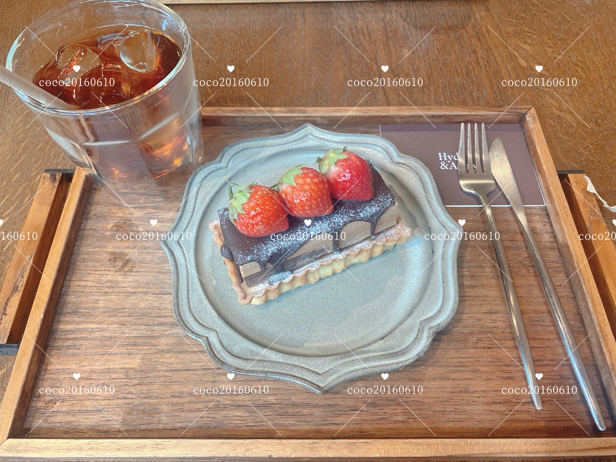 coco20160610's tweet photo. カフェ巡りやコスメ集め、かわいいものがだいすきです🐰🤍
仕事に関するポスト多めです📮
一緒に励まし合いながら毎日頑張れる方大歓迎です👧🏻🌸また、仲良くなれましたら趣味のお話（アニメや漫画、ゲーム、音楽）なども大歓迎です🌷

#日常垢  #日常垢さんと繋がりたい https://t.co/eVyJjiP2fF