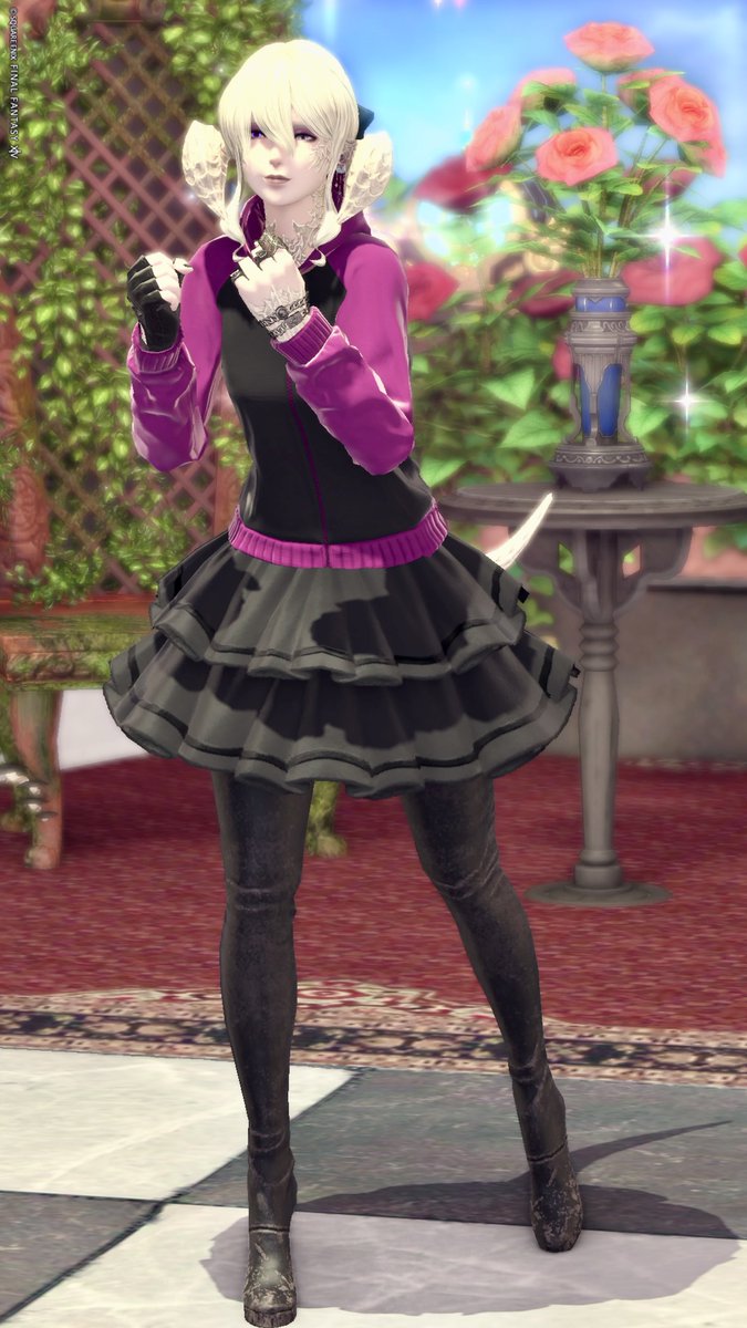 Mmy_alldead's tweet photo. 地図で貰った布でかわい〜〜パーカーつくった https://t.co/LspIUsJY4J