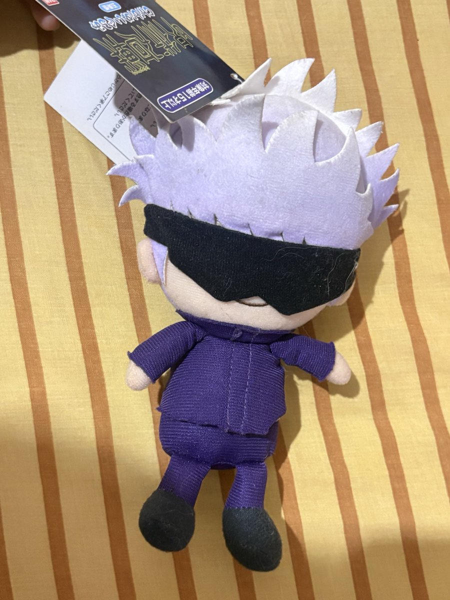 jiravvats's tweet photo. hello @dew_jsu 😇🙏🏻
WTT / แลก หาแลก

me: Official Gojo Satoru Plush 🤞🏻
you: Renjin Doll Keychain 

💌 can f2f at Malioboro ya mas dew, ditunggu 😹🤞🏻 https://t.co/jiwcKsEAkB