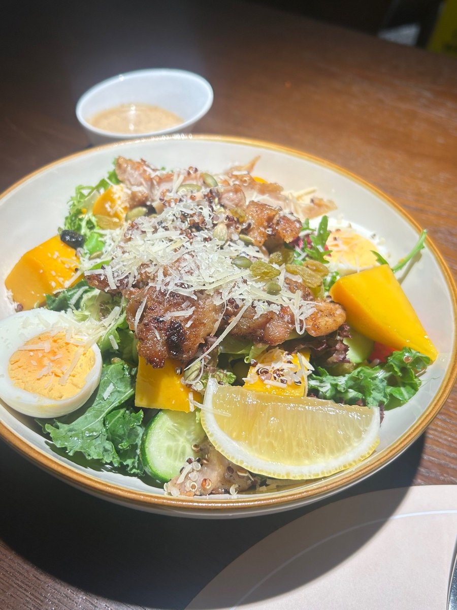 4kSdFYInkonsktB's tweet photo. [めっちゃ美味しい！今日のランチ、ヤバすぎてビールが止まらない！もう1杯おかわりしちゃおっかな～]， https://t.co/CBQKR9FbNv