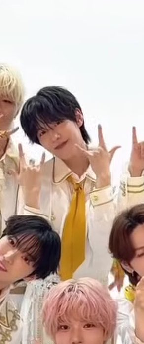 koinusaranghae's tweet photo. めちゃくちゃ王子様なのに可愛くて頭抱える😣 https://t.co/WPcquslTPf