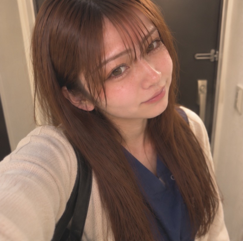 riono_diary's tweet photo. 今日も皆さんお疲れさまでした…！
今日は業務もあってかなり疲れました🥱

お疲れ生したい…

みなさんって仕事終わり毎日お酒飲む派ですか？？🍶 https://t.co/QN4IIgC8fC
