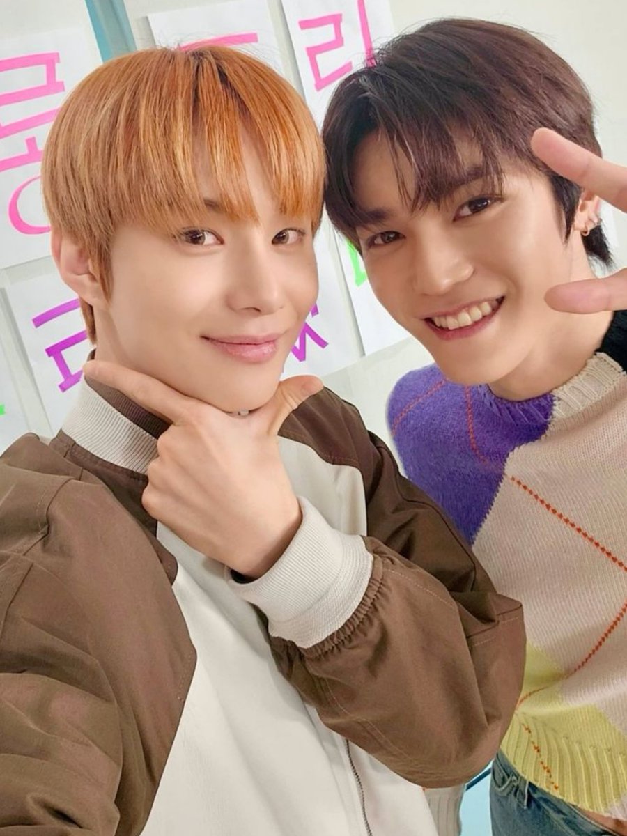 AboutKimJungwoo's tweet photo. Taeyong said that the dinner with JUNGWOO and Doyoung after their Redline concert was one of the most memorable moments for him.

"JUNGWOO is the type that rarely shows physical affection but he was so proud that he kept stroking and hugging my back." 

#JUNGWOO #정우 https://t.co/cx0Vj9Zbby