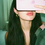 Photo by Zuzu (@wbeybis)