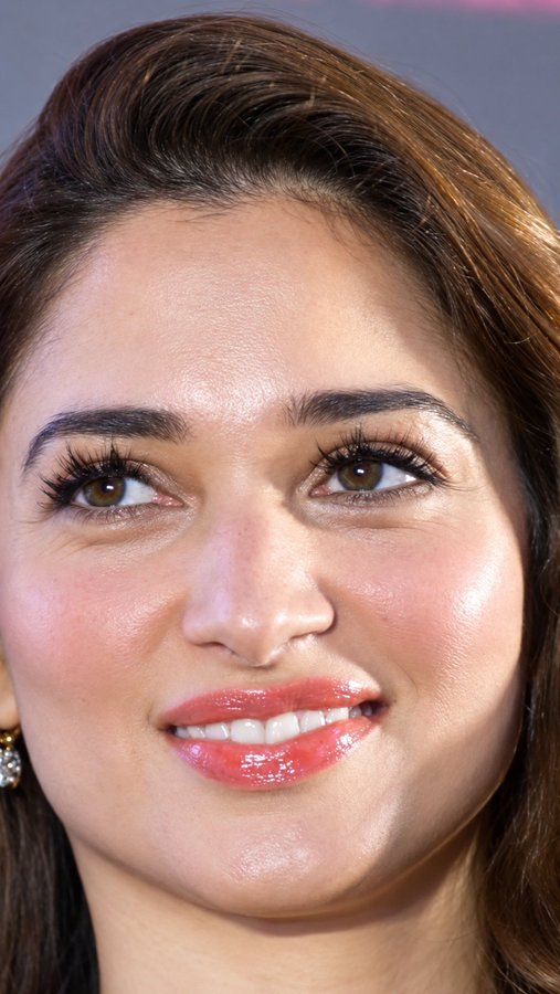 cinetrackofcl's tweet photo. #TamannaahBhatia โค๏ธโ๐ฅ
#Kollywood #Kollywoodcinima #TamilCinema #CineTrack https://t.co/15CyYVcmzl