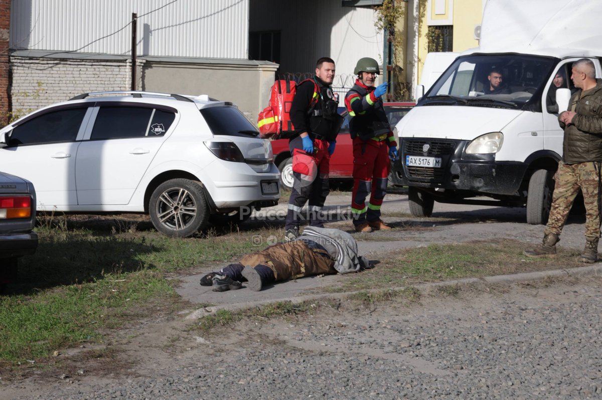 BohuslavskaKate's tweet photo. Russia struck Kharkiv with a drone today, killing a 60-year-old man right on the street‼️

"Humanitarian" https://t.co/MJvhdRiWfl