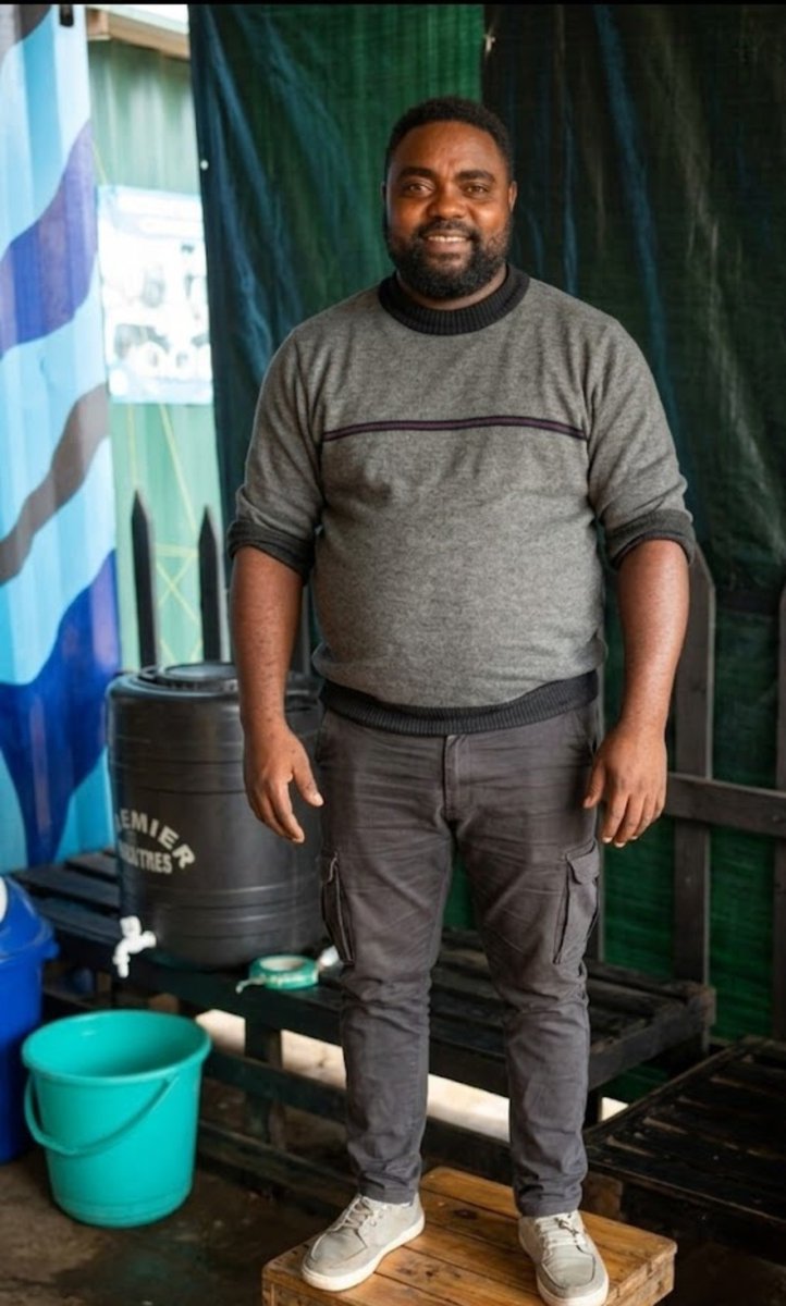 _MtuTano's tweet photo. So you think you can dictate what we can post?? Hio time unatulecture ungekuwa umeitumia kuingia gym. Unfat you fat fvck!!! Gui eno!!!😡😡😡 https://t.co/FoRFm54Jcy