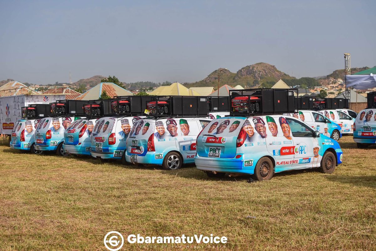 VictorManjul's tweet photo. TOMPOLO rolls out 30 Campaign vehicles to PLATEAU state to support TINUBU’s campaign. 

Okay na….. https://t.co/EvTnVHKlyC