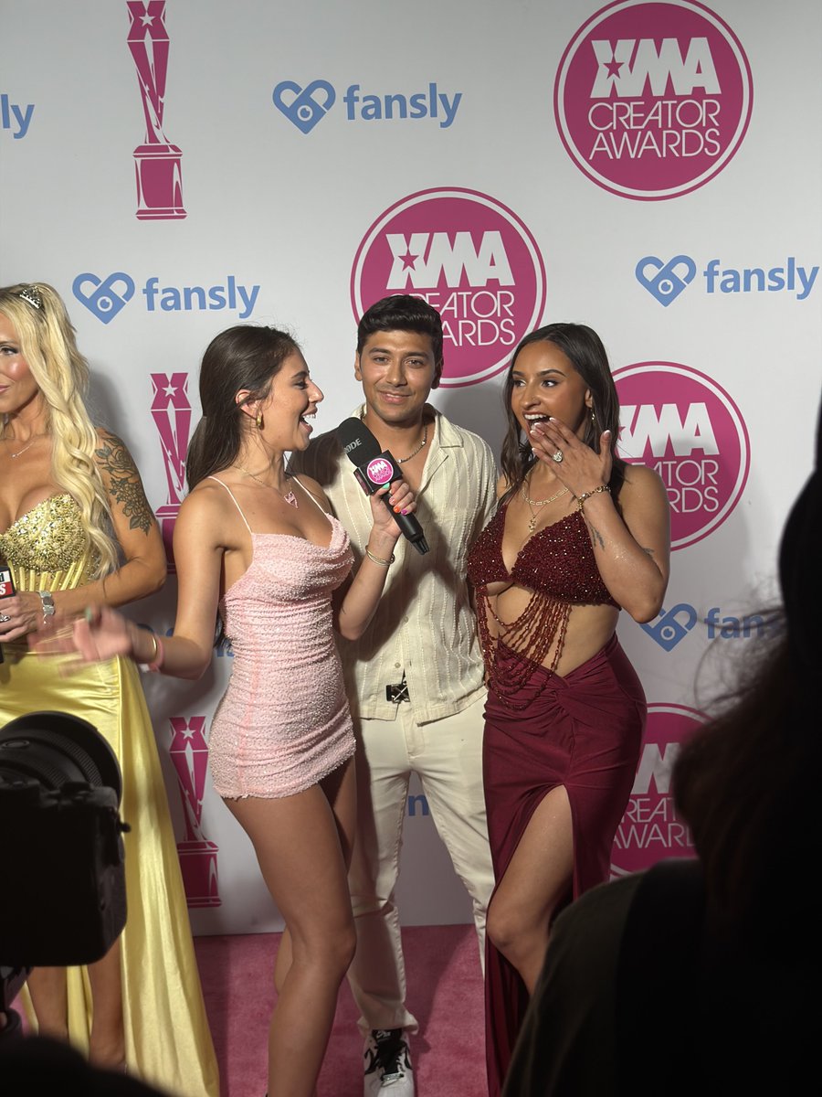 violetsumm38346's tweet photo. Two of my favorite people @MaxFillsYouUp and @HaileyRoseFucks  💜💜 https://t.co/v2njseJmjy