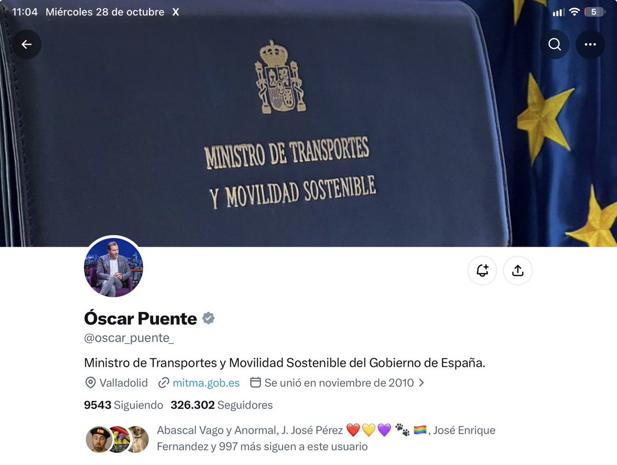 anluma99's tweet photo. No queda otra 

2 accidentes con decenas de muertos en la misma linea en menos de un año. El ministro Oscar Puente tiene que presentar su dimisión. Si no lo hace la victoria electoral del PPVOX este 29 de noviembre es segura https://t.co/bnCC7t1n8T
