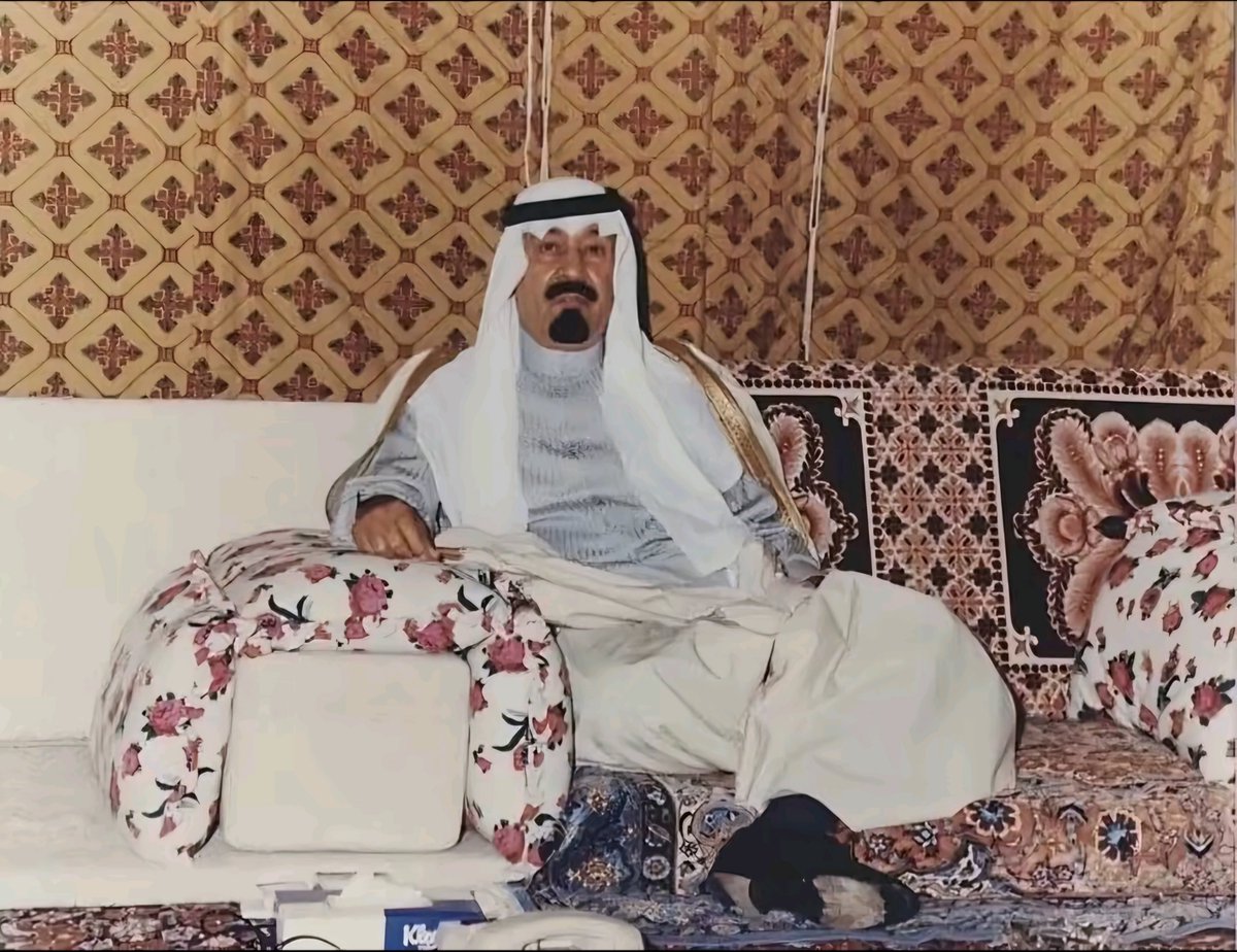 Mahamdsalem36's tweet photo. ملك الإنسانية وخادم الحرمين الشريفين ، الملك عبدالله بن عبدالعزيز آل سعود رحمه الله الملك السادس للمملكة العربية السعودية ، وصاحب المسيرة الحافلة بالعطاء والإنجازات والتطوير الشامل 🇸🇦 ✨ https://t.co/V1OEDUDQBB