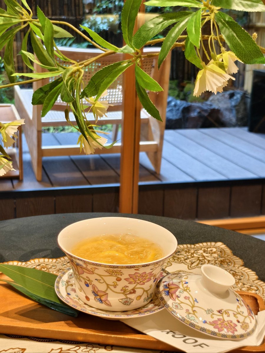 Chii35768814's tweet photo. [昼下がりに訪れた昭和風喫茶で、絶品の酱谧汤を見つけた！温かい味が心まで染みる美味しさだよ]， https://t.co/rEL8OEELDl