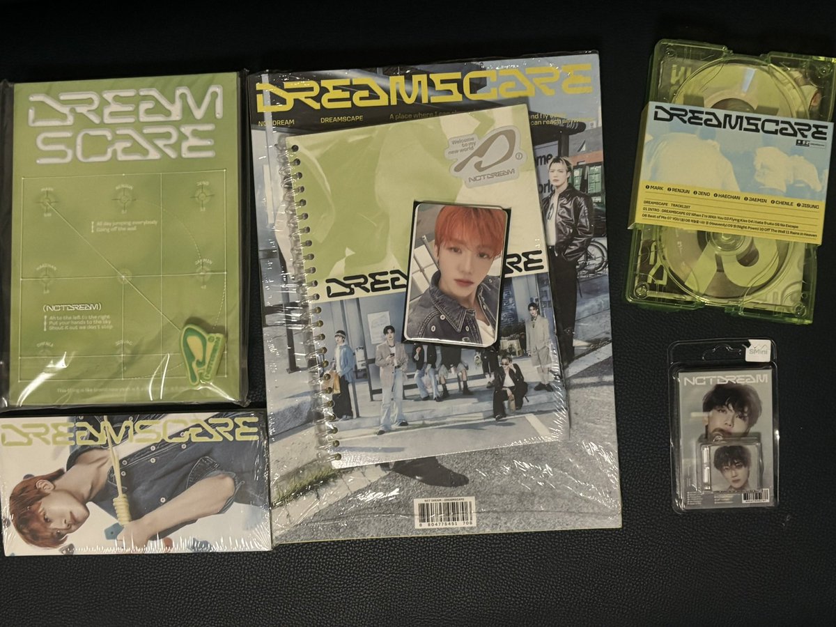 mrbfs26's tweet photo. @themeriblue อัลบั้ม dreamscape ทั้งหมดนี้ แกะครั้งเดียวของครบ

350 https://t.co/VTR0G8ggpP