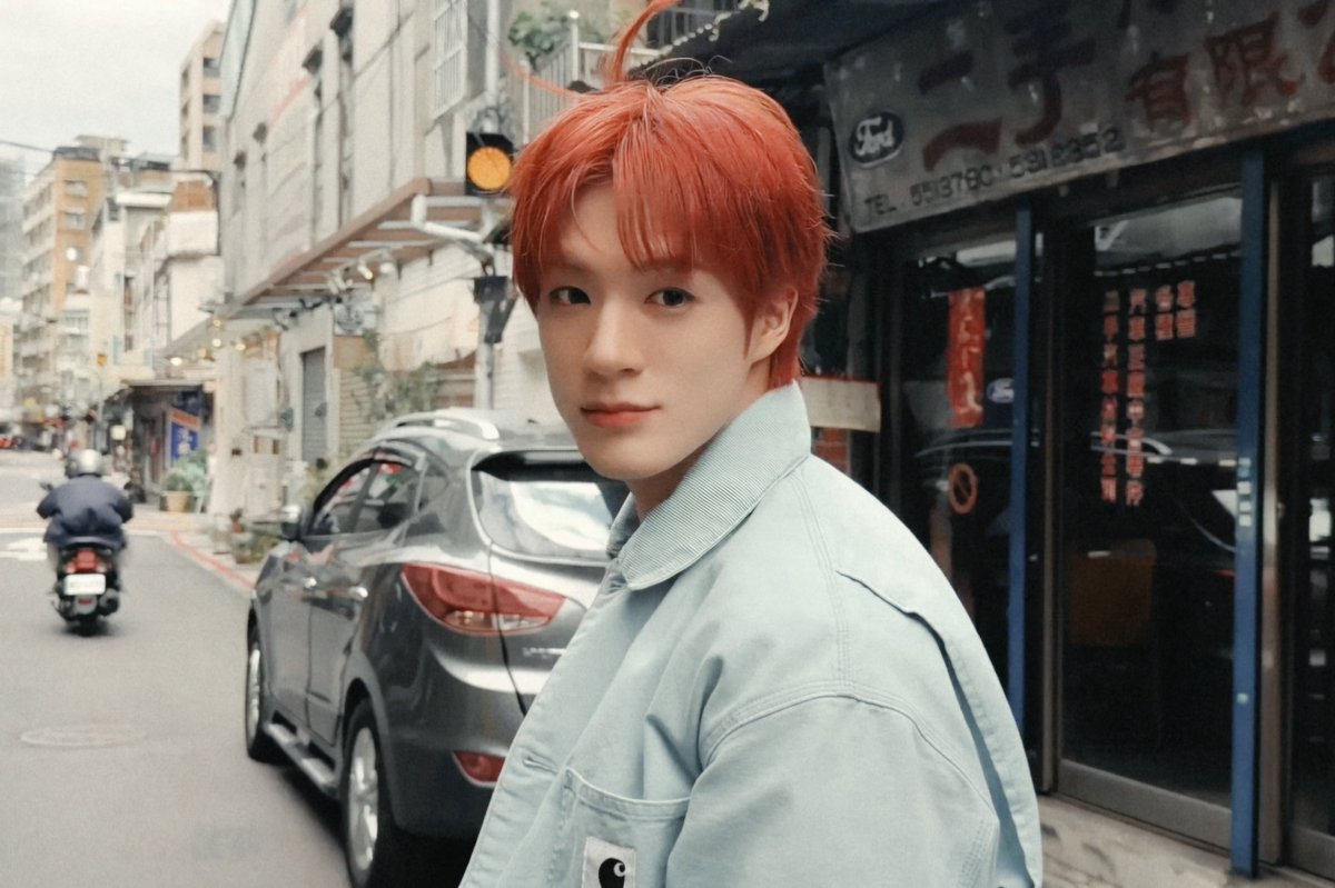 FILESLJN's tweet photo. boyfriend 📷 #jeno https://t.co/DH23P8tx3d