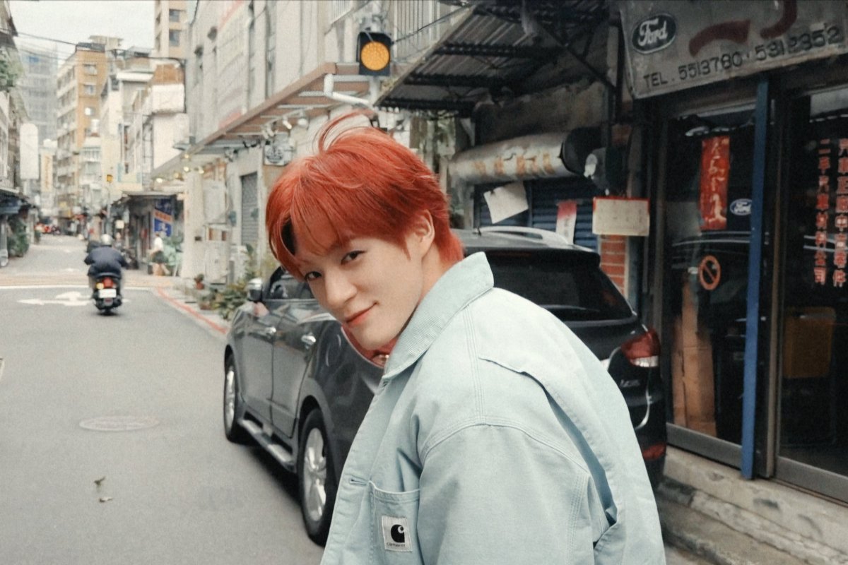 FILESLJN's tweet photo. boyfriend 📷 #jeno https://t.co/DH23P8tx3d