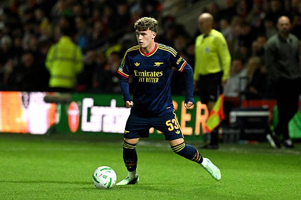 UPYOURARSENAL04's tweet photo. Well Done to O'Neill for his brilliant assist for Gyokeres 

He will only get better and better https://t.co/qaRQImF2dD