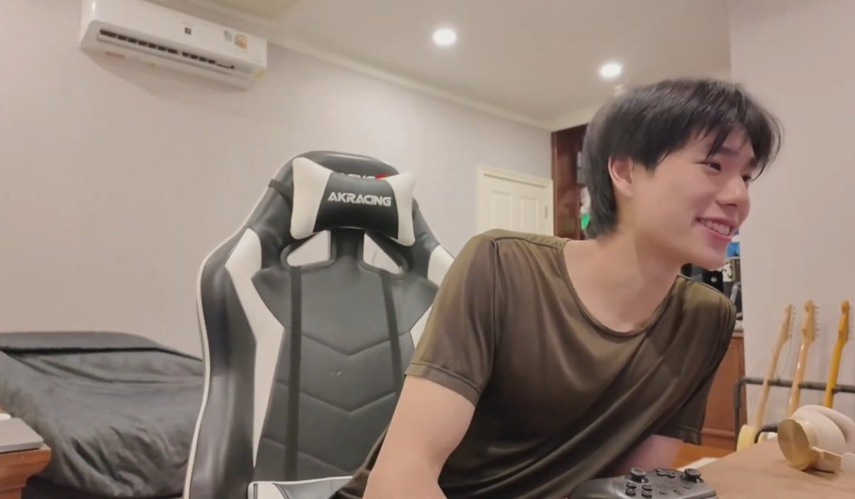 phuaether's tweet photo. phuwin was so cute on this stream i fear not a single word made it into my brain ᓚ₍ ^. .^₎ https://t.co/OK14XLdbei