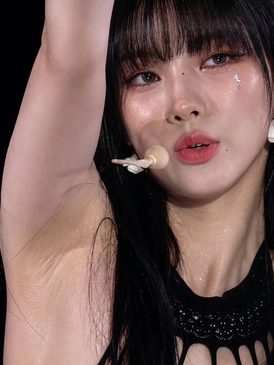 ccsg2012's tweet photo. love armpit 💙
#腋フェチ #腋 #ワキ #わき #armpit https://t.co/OCZSaHRgeF