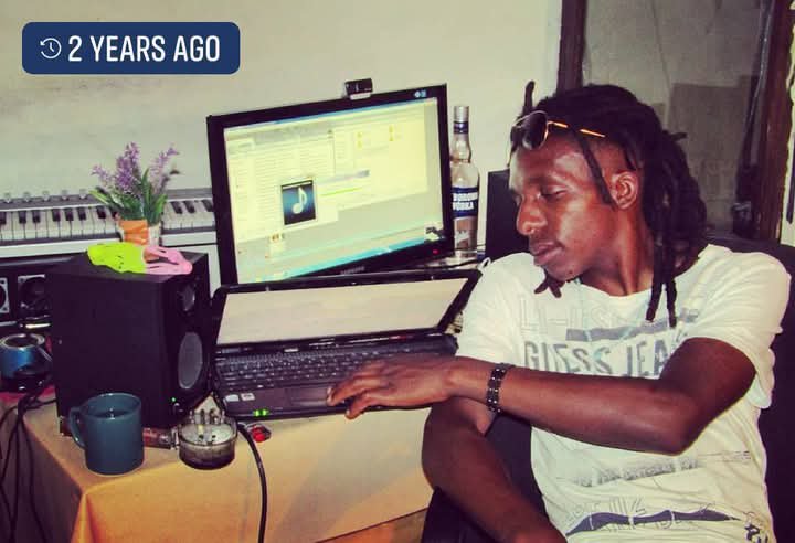 chartstudio4's tweet photo. Hey days all og https://t.co/h7E2cKBMiW