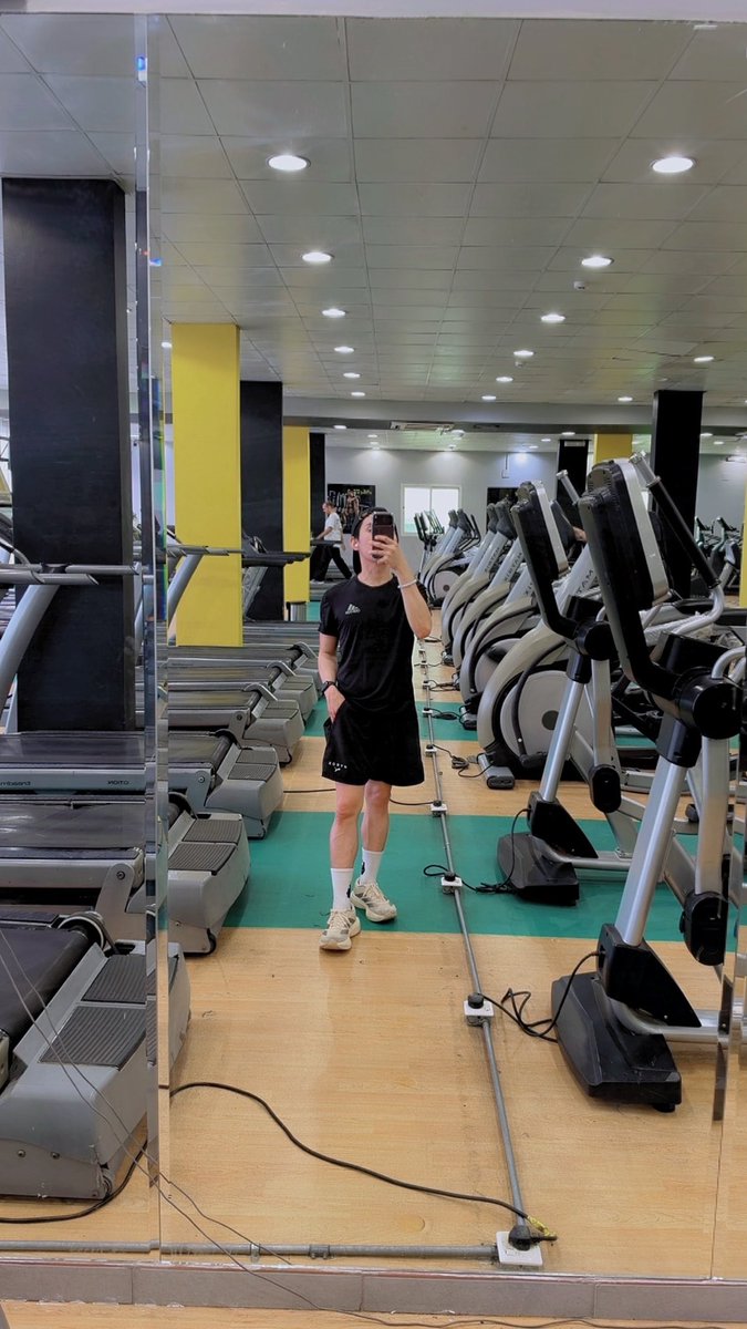 HaraBoth89949's tweet photo. Happy Wednesday Riyadh 👋🫶

Its time to go gym want join with me 🇹🇭🇸🇦🫶💪🏋️🤸 https://t.co/qMJEI6JyQO