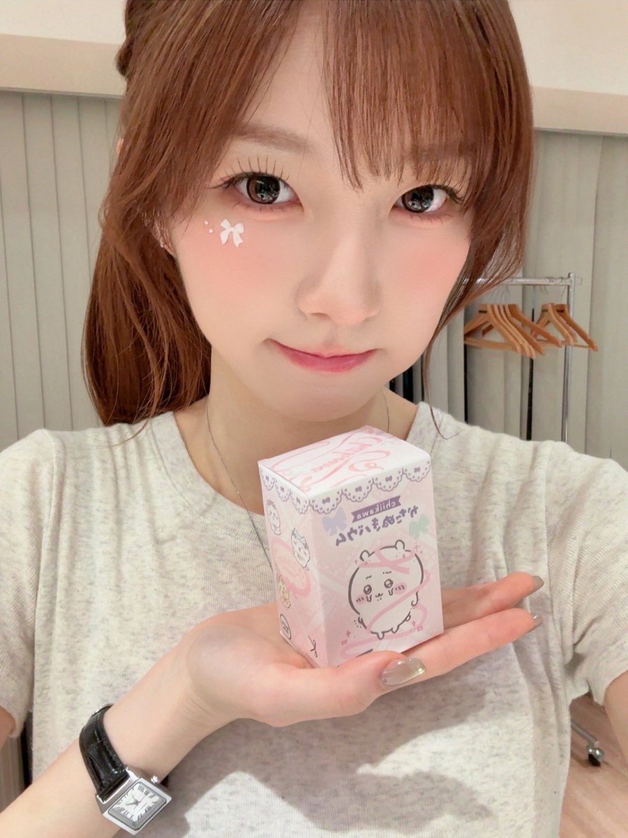 LIGHTSUM_JP's tweet photo. [#ジュヒョン] どうして... ちいかわはこんなに可愛いの?!

#라잇썸 #LIGHTSUM #ライトサム
#주현 #JUHYEON https://t.co/DX7pXXJGNg