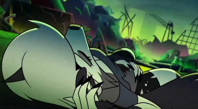 Howlings666's tweet photo. GOOOD GOOOD GOOODDD!!!!!!! 😱💔 I was completely floored in that moment. I’d become so accustomed to the characters having "plot armor" that seeing Loona get wounded by Robo Fizz’s chainsaw came as a total shock.
#HelluvaBoss #HelluvaBossSeason3 #HelluvaBossSpoilers #S3e6 #Loona https://t.co/s8E9rXf2Nt