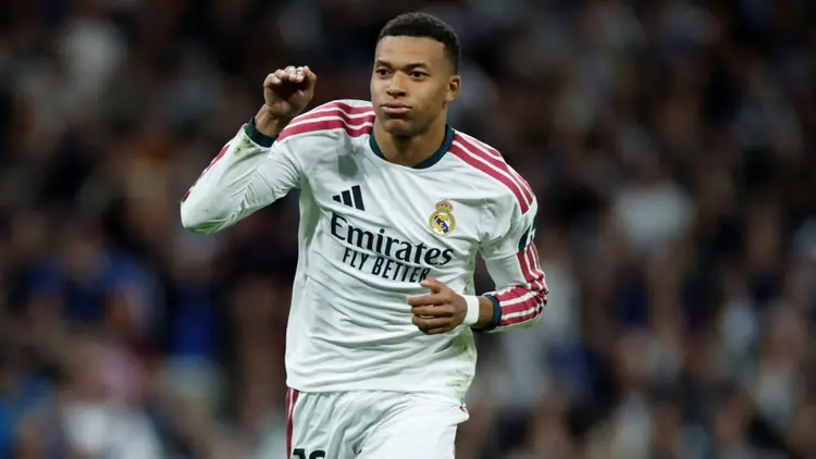 PakistanTVcom's tweet photo. Real Madrid apologized to China on Wednesday for Kylian Mbappe's comments poking fun at Mao Zedong, after the star striker's remarks sparked a social media storm and got Spanish football pulled off state TV. https://t.co/nPswbs5G8I