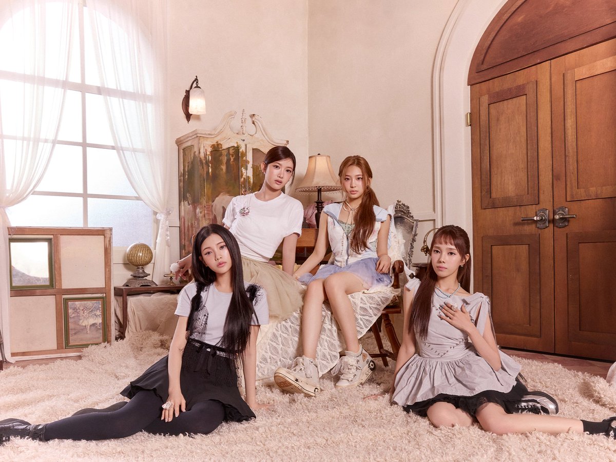 OneilyMusic's tweet photo. Baby DONT Cry releases the second concept photos for their digital single “Replay.” https://t.co/oHUj8N5LF9
