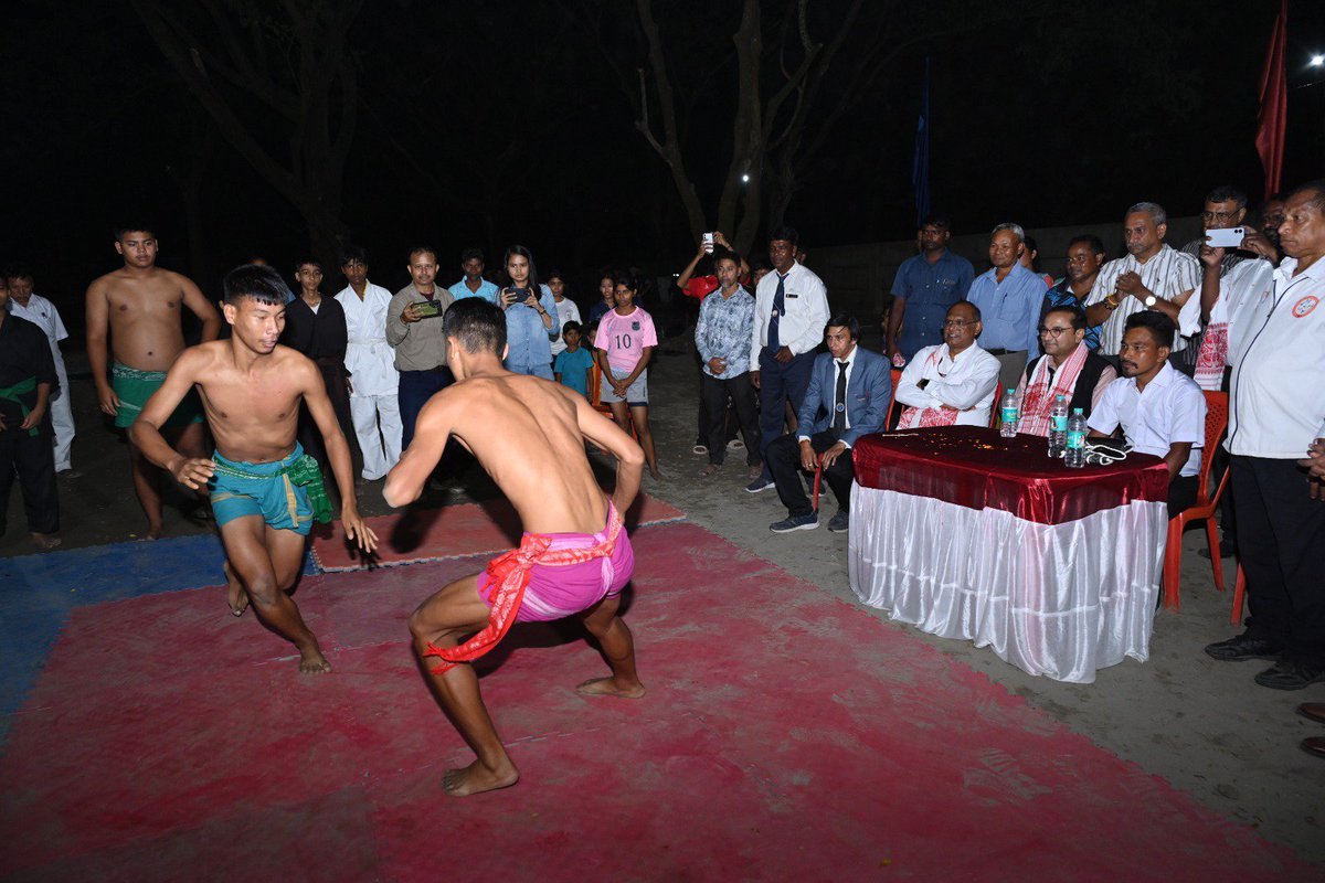 RailNf's tweet photo. Reviving Tradition, Celebrating Heritage!

The newly inaugurated Traditional Sports Centre at the Old Amingaon Railway Station heritage site marks a significant step towards preserving and promoting the rich sporting heritage of Assam and the Northeast. The centre will  promote traditional sports of Assam and the Northeast, including Dhopkhel, Tang-Guti, Peng Khel, Kori-Khel, Roshi-Tana, Mukna & Yubi Lakpi of Manipur and Insuknawm of Mizoram. 

With a dedicated space for traditional sports, the centre aims to encourage participation, foster collaboration and facilitate state and national-level competitions.