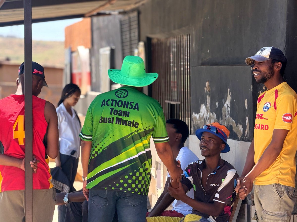 HermanMashaba's tweet photo. The young people of Ward 129, Snake Park, are clear about the change they want to see in their lives and the future they want to build.

Their voices reflect a desire for better opportunities, improved service delivery, and leadership that gets things done.

#UnfinishedBusiness #OperationFixJoburg