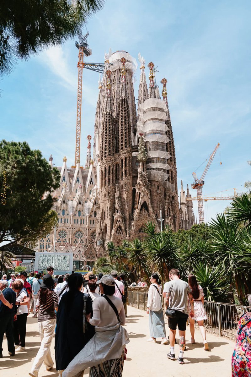 PrettyCitiesX's tweet photo. Barcelona Spain 🇪🇸 https://t.co/ioA2pYZqZd