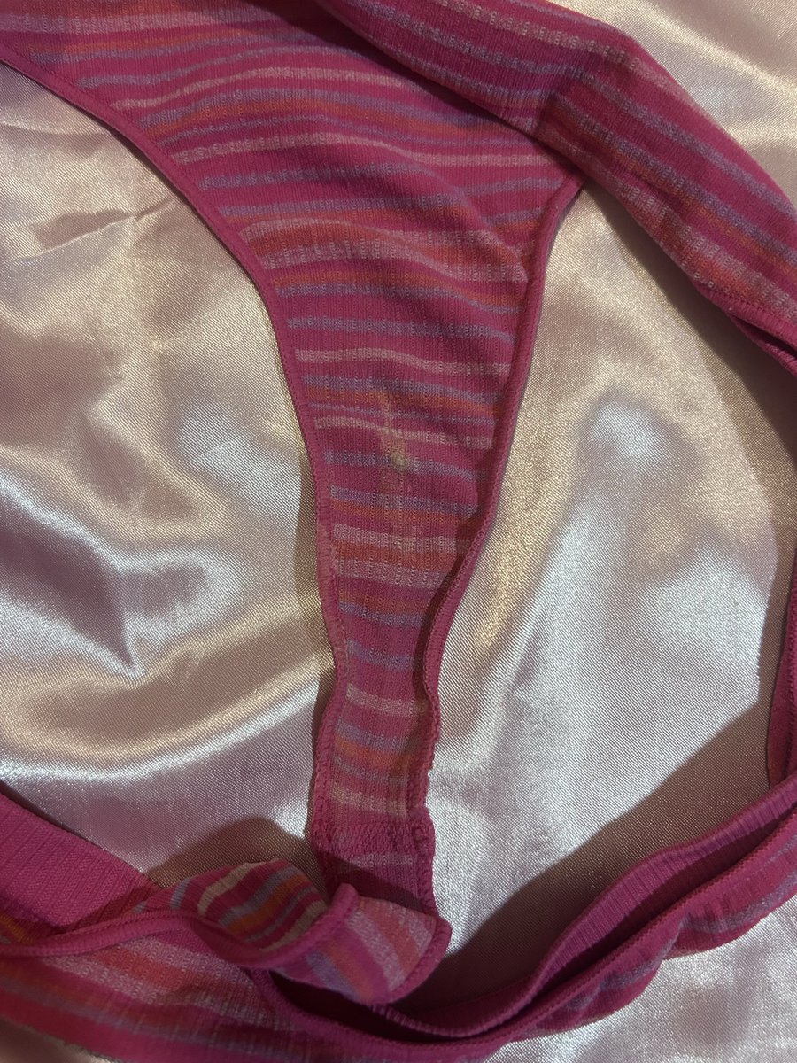 peridotpixie19's tweet photo. selling my used panties over on depop:) msg for info, but only if you’re serious about buying😇 #usedpanties #underwear #nerd #gooner #gooning #sissy #nerd #daddy #SellingConent #buyingcontent #sugarbaby #sugardaddy #cumplay #nsfw #panties https://t.co/LYPadHkR67
