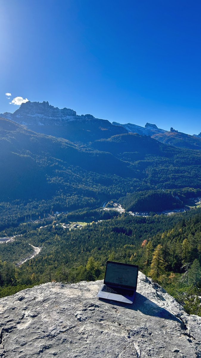 menego_matteo's tweet photo. #RemoteWork #Mountains #Apple #Key https://t.co/ySdNlDIN7F