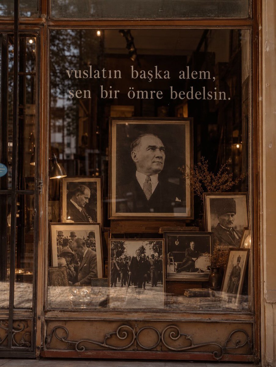 sivriikalemler's tweet photo. İlelebet Cumhuriyet. https://t.co/rsgYGOJUtT