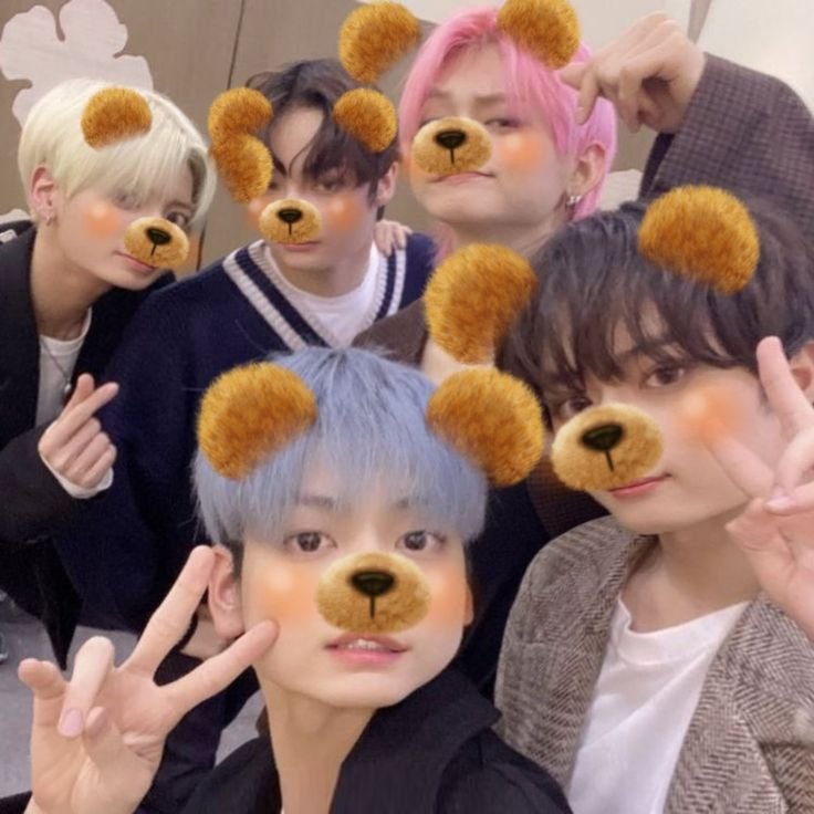 terryunzzz's tweet photo. @Ilovebeutifulst sureee, i'm ot5 stann !! https://t.co/KUqgO0EXvw