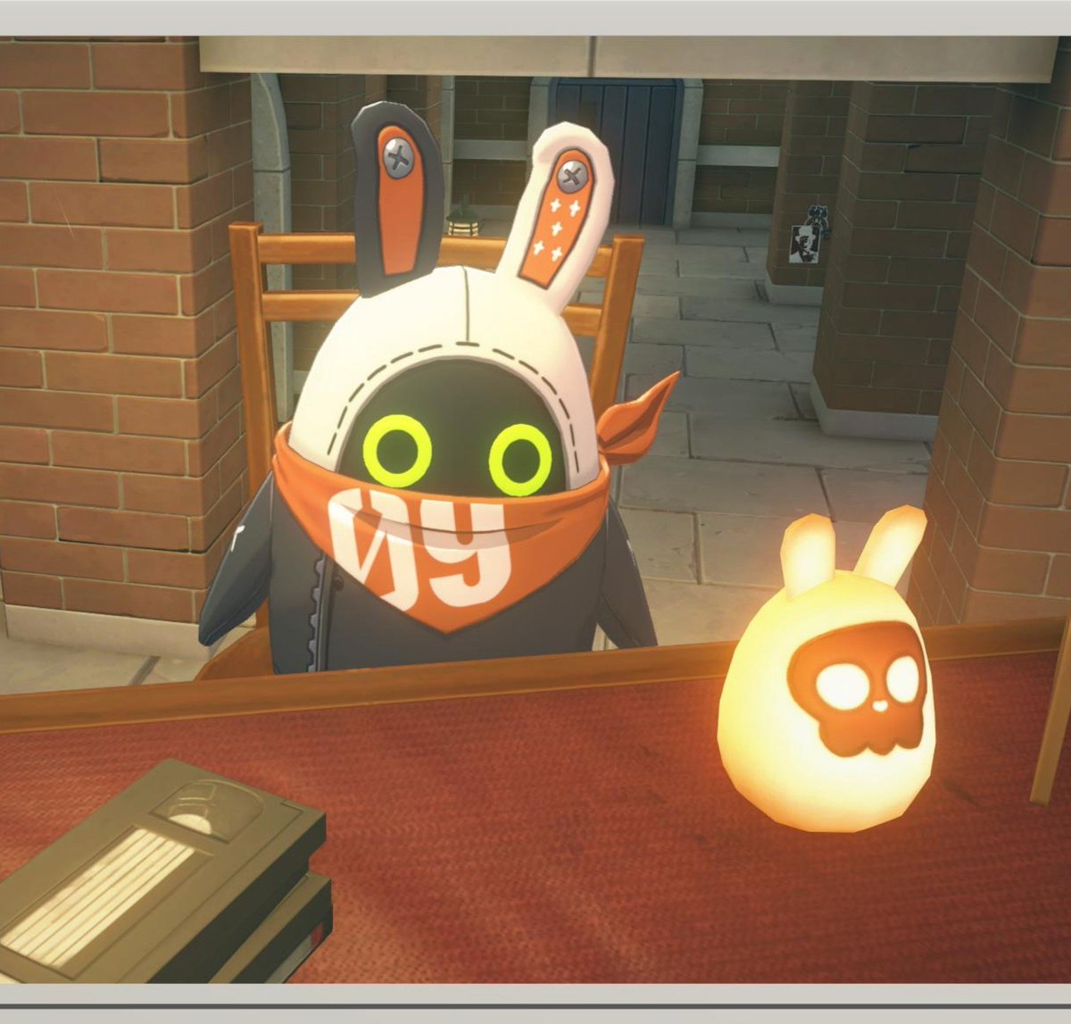 umaisoumen's tweet photo. このカボチャ既視感あるなと思ったら
09ちゃんのとこのランプだ💀 https://t.co/LnEBy7XT9X
