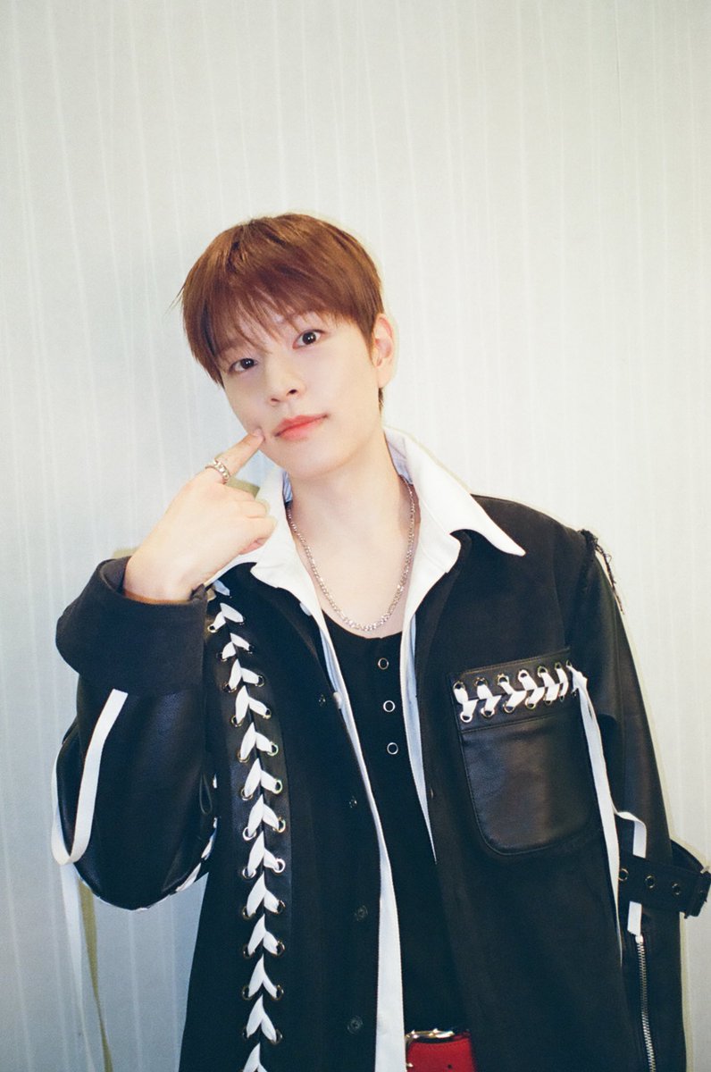 Stray_Kids_JP's tweet photo. Stray Kids JAPAN 4th Mini Album『SUIATSU』

SPECIAL ZINE Preview 2

2026.11.25(Wed) Release

🪼 Special Site
https://t.co/FEUfKvdsiF

#StrayKids
#スキズ
#スキズ_4th_Mini
#JAPAN_4th_Mini_Album
#SKZ_SUIATSU https://t.co/0Cw6W6eVWy