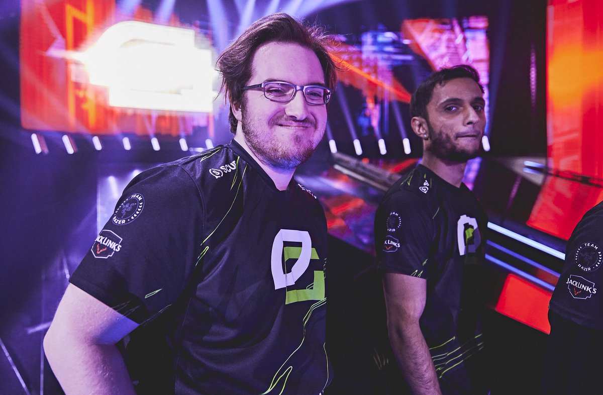 PolymarketVAL's tweet photo. ICYMI 🚨: Yay 🇺🇸 will be making his RETURN to competitive play 

He will be competing under FNS' 🇨🇦 stream team and will be streaming his POV 

Shanks 🇨🇦 will be dropped to make way for him 

El Diablo is BACK. 

54% chance he comes back to pro play in 2027: https://t.co/8nmb9MgMjI