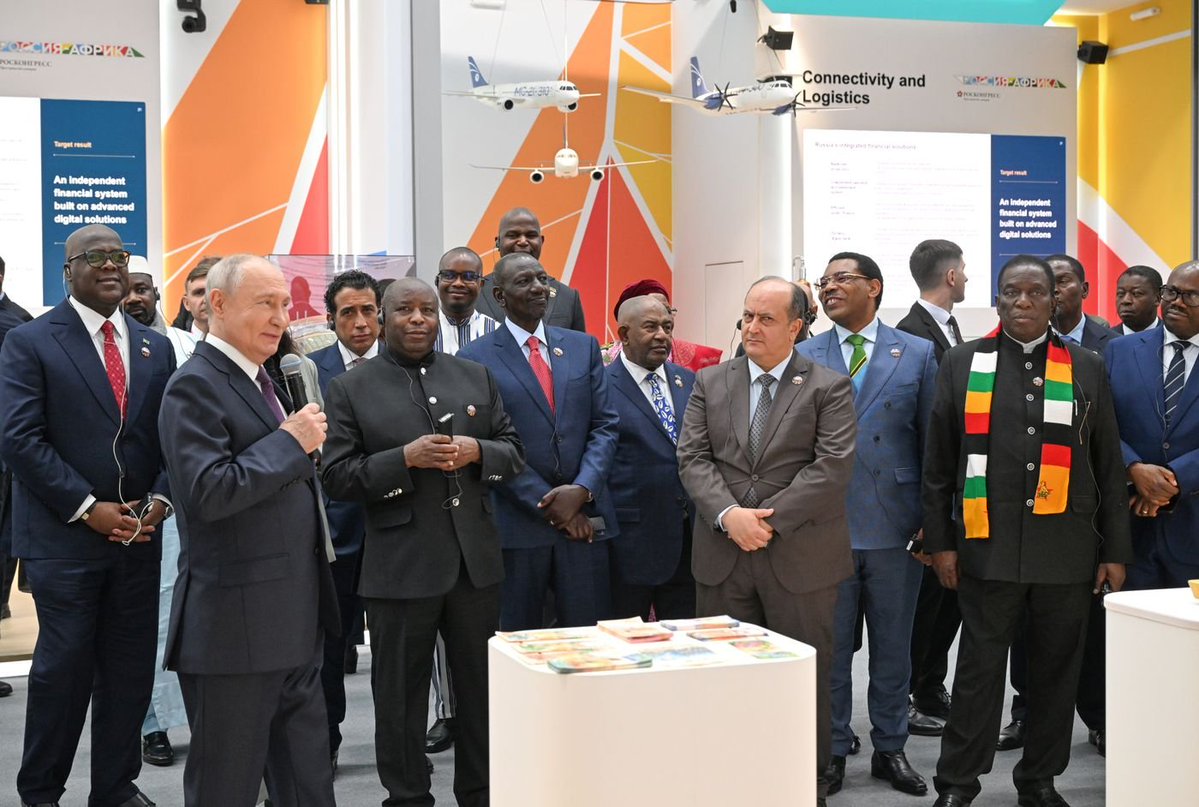 russembkenya's tweet photo. Kenyan President @WilliamsRuto, alongside other African leaders and Russian President Vladimir Putin, toured the exhibition “Sovereign Development Platform: Advanced Russian Solutions in Key Economic and Social Sectors” on the sidelines of the #RussiaAfricaSummit. https://t.co/mRla3Rt7ud