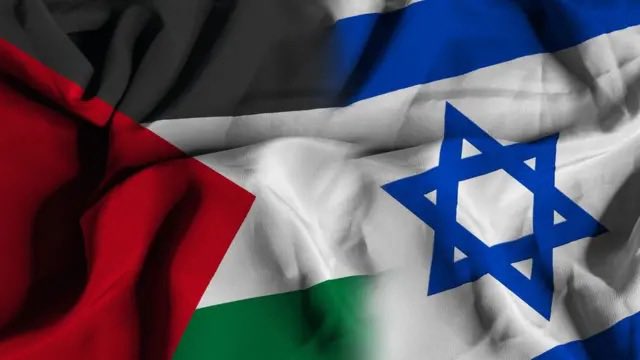 M_alrantisi1979's tweet photo. من المنطقي أن تتابع سياسة عدوك… لا أن ترهن مستقبلك بها …  أيا كان من يفوز🤔
هل سيعيد لي أرضاً؟ هلى سيعيد لي حقاً؟ 
(حاضرنا ومستقبلنا بأيدينا … ترقبنا تبرير لعجزنا) https://t.co/7WYs1Nf33w