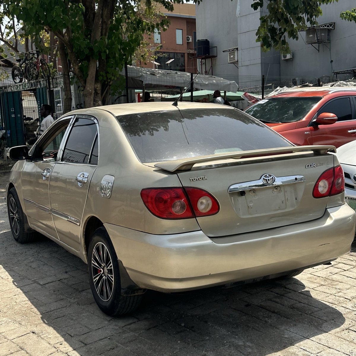 QUIVER_AUTOS's tweet photo. NEATLY USED

2005 TOYOTA COROLLA

PRICE 4.7M

☎️09060186807

📍ABUJA 

#trend  #top  #viralnow  #toyota https://t.co/kb2CjOWvUn