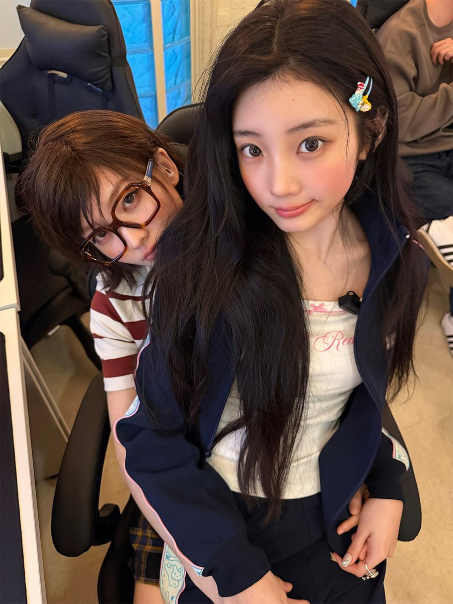 twoonehee's tweet photo. 염천커플 휘핑크림커플 시선멈춤했잖아시멈커플 오구오구타임커플 파도&amp;밀리커플 https://t.co/JOmKNwg8a7