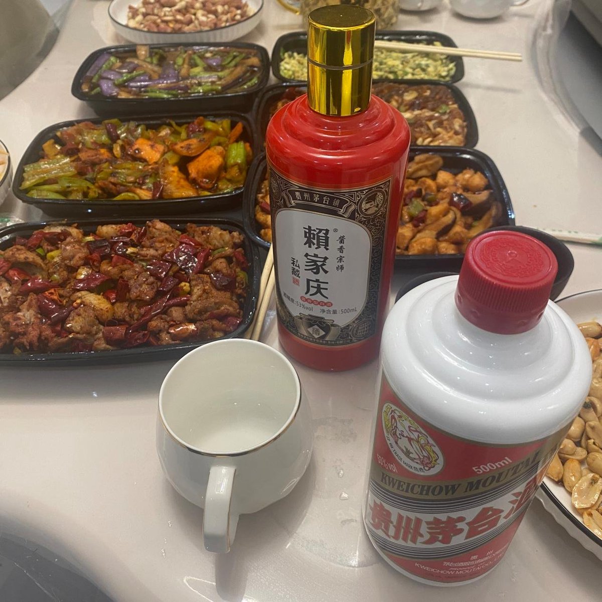 cnJSuuCqPpBuyKR's tweet photo. 今日も倩卑談しながら美味しいコーヒーを飲みました https://t.co/2KtLRo2TKx