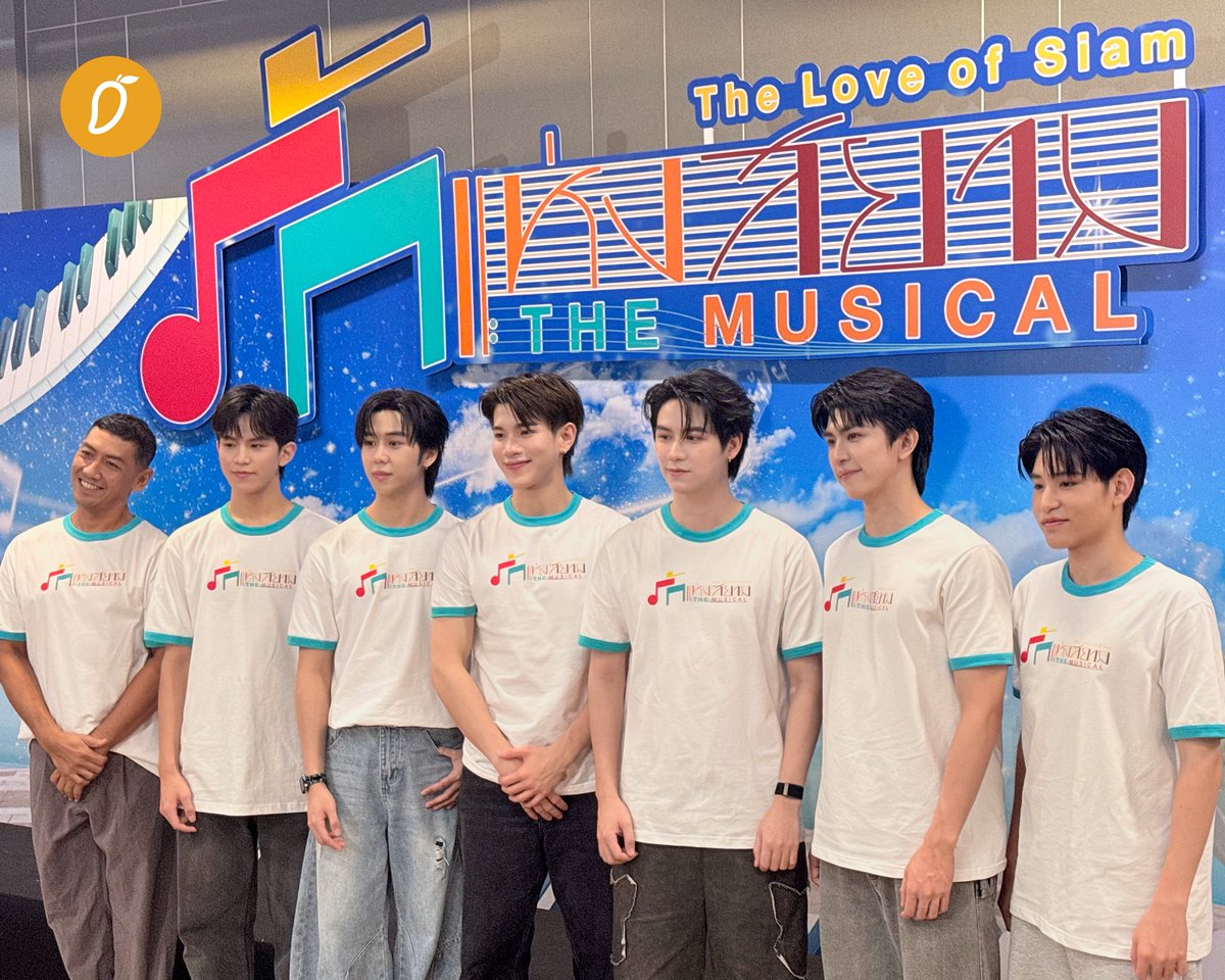 themangozero's tweet photo. 🎬 เปิดโมเมนต์บรรยากาศการซ้อม 'รักแห่งสยาม The Musical' 🎶 
.
🎹 #รักแห่งสยามTheMusical
📅 9 ธันวาคม 2569 - 25 ธันวาคม 2569
📍เมืองไทยรัชดาลัย เธียเตอร์
.
#GMMTV #gemini_nt #Fourthnattawat #emiamily #beonnnie #louis_thanawin #Savesaisawat #satangks #kobsongsit #noksinjai https://t.co/c7pTP1k2Nq