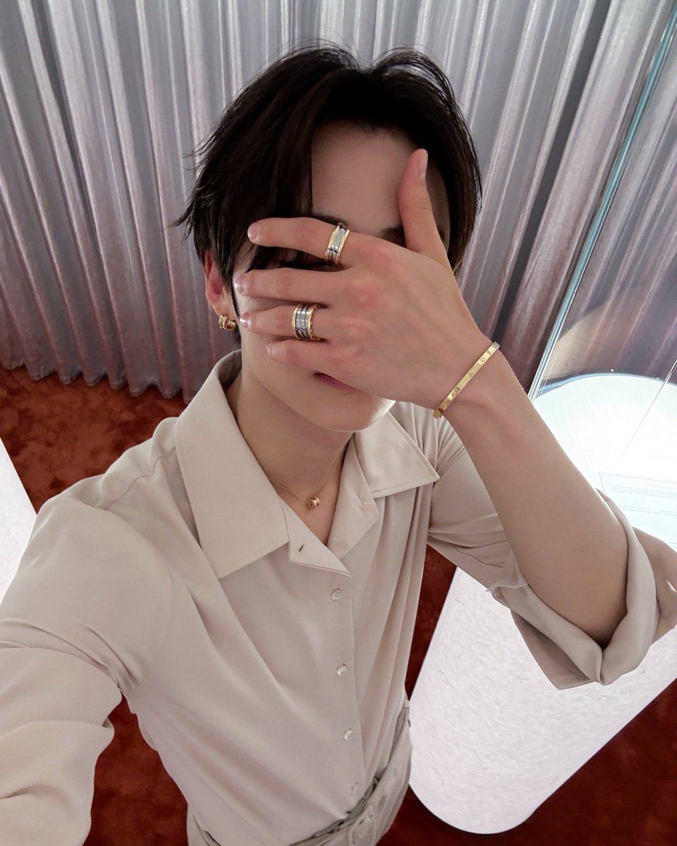 withforheart's tweet photo. 261028 알디원 인스타 #상원 

trapped in B.zero1 https://t.co/rl7GUt6RSi